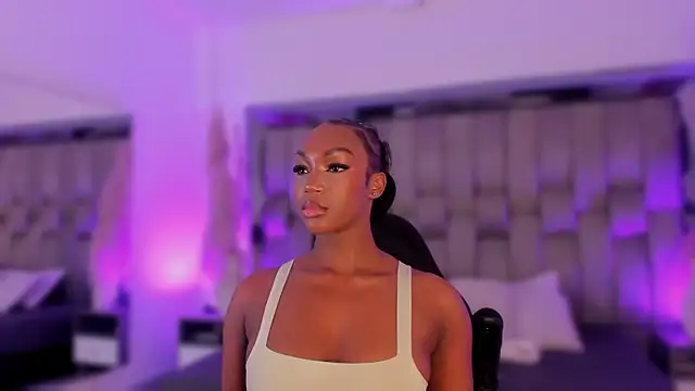 ChaynnaCooper online show from 11, 2, 2026