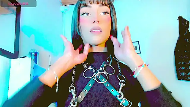 HELEM  S7 online show from 3, 3, 2025