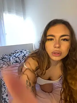 mint melissaaa online show from 27, 2, 2025
