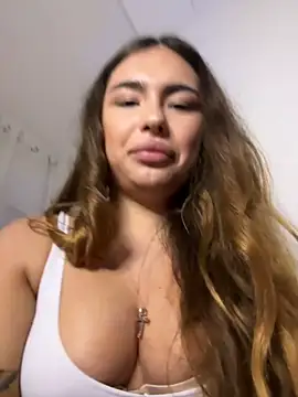 mint melissaaa online show from 17, 1, 2025