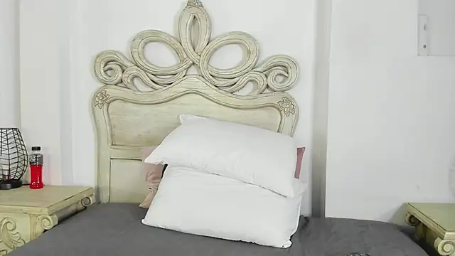 Snapshot of SamanthaFerrer__ chatting on 6, 5, 2026 SamanthaFerrer online show from 6, 5, 2026