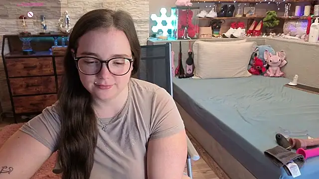 Snapshot of Kimberly-Caprice chatting on 24, 5, 2026 Kimberly-Caprice online show from 24, 5, 2026