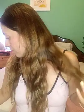 SofiEstevez online show from 21, 10, 2025