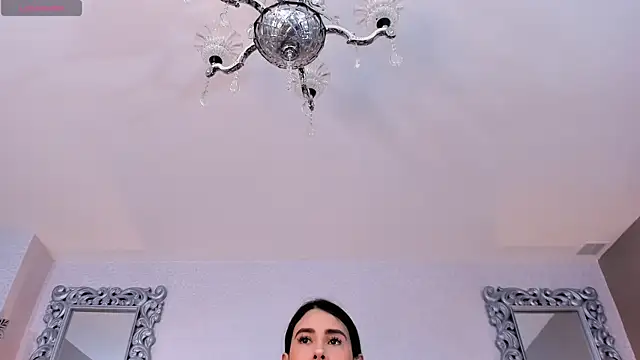 OrianaRodhes online show from 9, 9, 2025