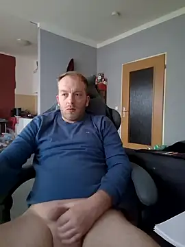 Henner33 online show from 2, 3, 2025