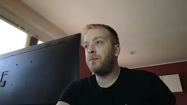 Henner33 online show from 12, 3, 2026