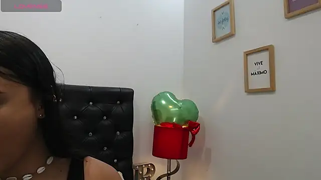  Jade 111 online show from 20, 2, 2025