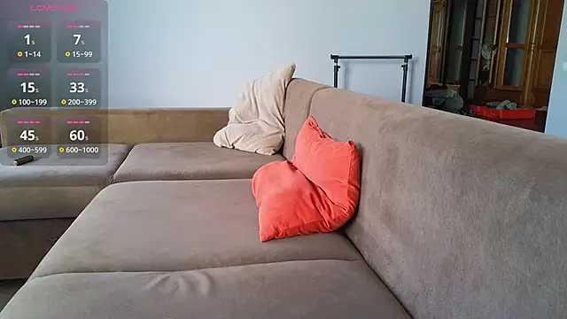 Milana15 online show from 2, 4, 2026