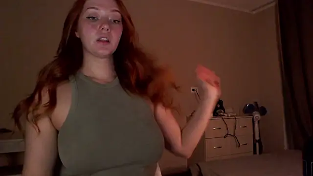 SarahSweetie online show from 3, 12, 2024