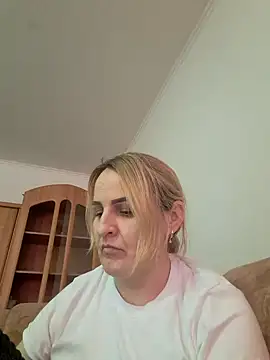 Snapshot of Malichkaanna30 chatting on 26, 2, 2025 Malichkaanna30 online show from 26, 2, 2025