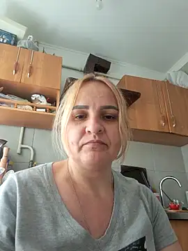 Snapshot of Malichkaanna30 chatting on 8, 5, 2026 Malichkaanna30 online show from 8, 5, 2026
