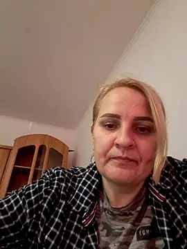 Snapshot of Malichkaanna30 chatting on 5, 3, 2025 Malichkaanna30 online show from 5, 3, 2025
