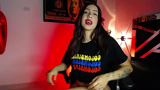 scarlett buttock online show from 15, 3, 2025