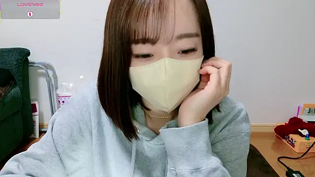 Rio chan  online show from 25, 4, 2026