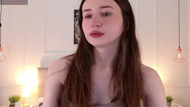 AliceLiddelle online show from 11, 4, 2026