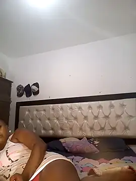 nahiarapalmer19 online show from 6, 2, 2025