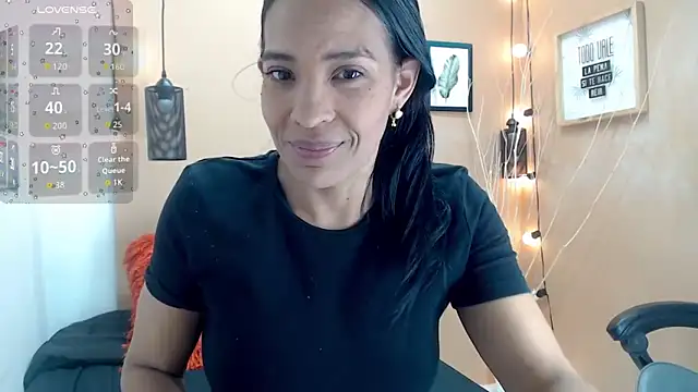 scarlet-foox online show from 28, 10, 2025