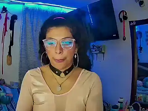 NicollWilliams 420 online show from 3, 2, 2025