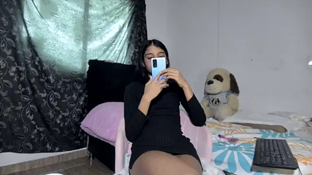 Michi sexy online show from 18, 3, 2026