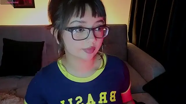 missy taylor  online show from 13, 11, 2025