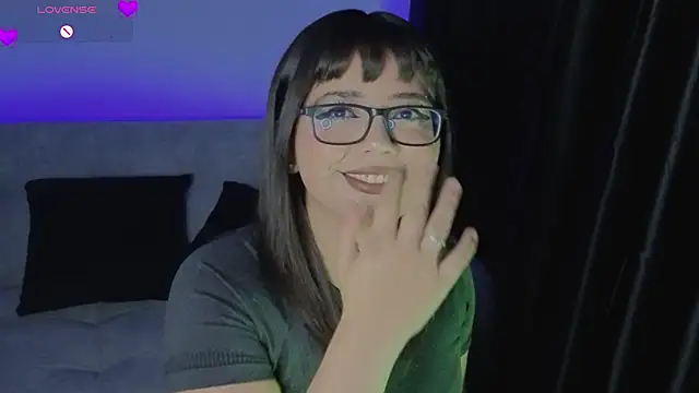 missy taylor  online show from 24, 11, 2025