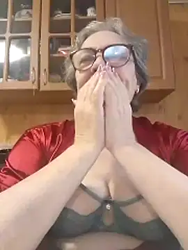 IrinaSweet54 online show from 17, 11, 2025