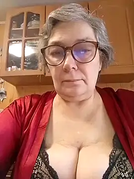 IrinaSweet54 online show from 18, 2, 2026