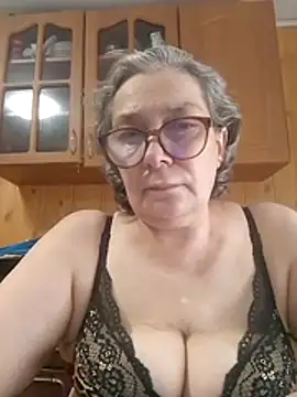 Snapshot of IrinaSweet54 chatting on 29, 6, 2026 IrinaSweet54 online show from 29, 6, 2026