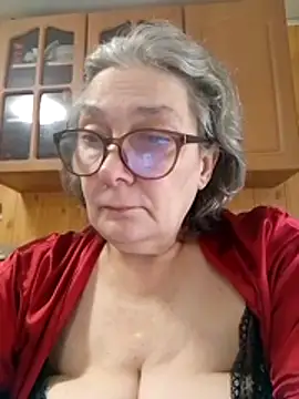 Snapshot of IrinaSweet54 chatting on 18, 7, 2026 IrinaSweet54 online show from 18, 7, 2026