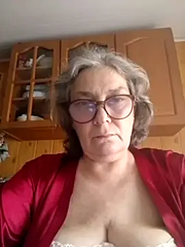 Snapshot of IrinaSweet54 chatting on 16, 7, 2026 IrinaSweet54 online show from 16, 7, 2026