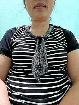 Lovepussyhair online show from 22, 2, 2026