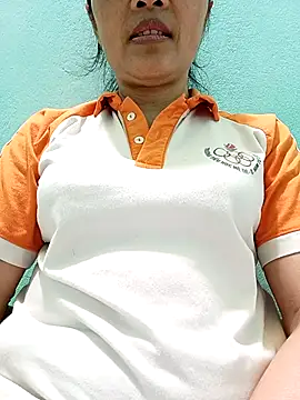 Lovepussyhair online show from 5, 3, 2026