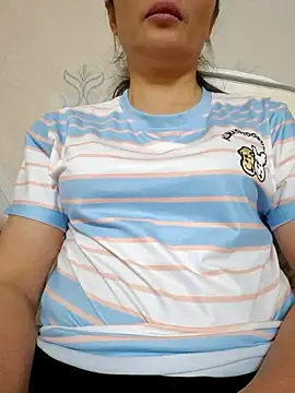 Lovepussyhair online show from 9, 1, 2026