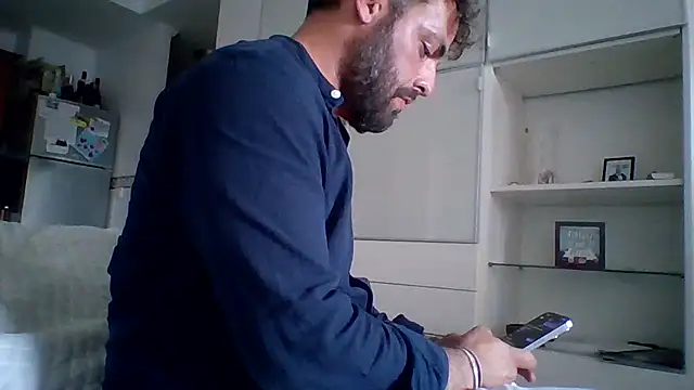 Snapshot of bobotatto chatting on 21, 5, 2026 bobotatto online show from 21, 5, 2026