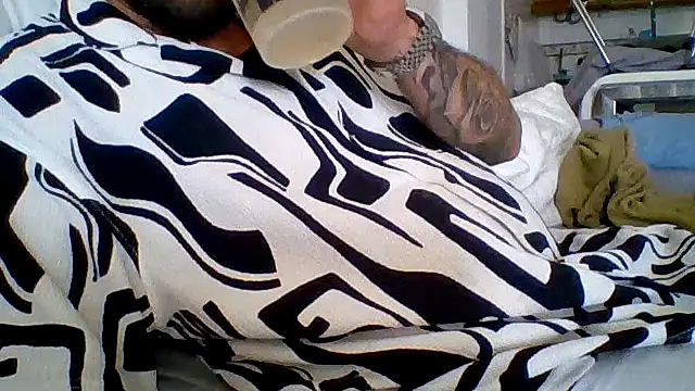 Snapshot of bobotatto chatting on 30, 4, 2026 bobotatto online show from 30, 4, 2026