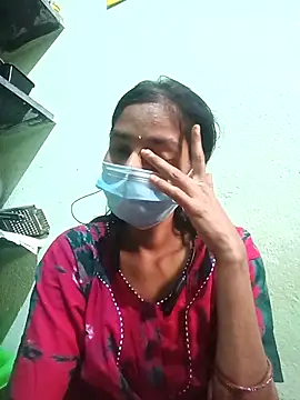 Snapshot of anusiya01 chatting on 16, 11, 2025 anusiya01 online show from 16, 11, 2025