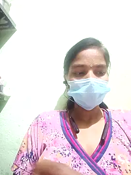 Snapshot of anusiya01 chatting on 9, 10, 2025 anusiya01 online show from 9, 10, 2025