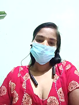 Snapshot of anusiya01 chatting on 19, 11, 2025 anusiya01 online show from 19, 11, 2025