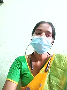 anusiya01 online show from 4, 10, 2025