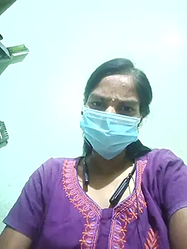 Snapshot of anusiya01 chatting on 17, 11, 2025 anusiya01 online show from 17, 11, 2025