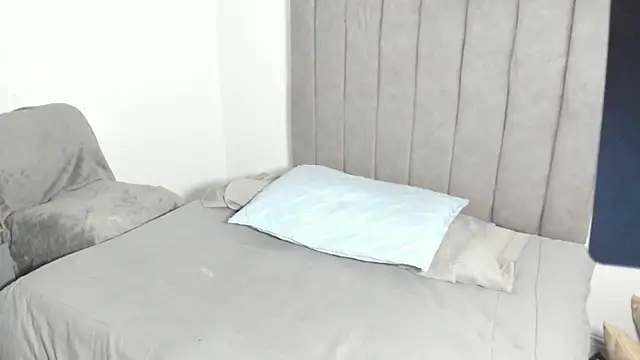 Snapshot of sarah__bigboobs chatting on 27, 11, 2025 sarah bigboobs online show from 27, 11, 2025