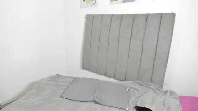 Snapshot of sarah__bigboobs chatting on 23, 10, 2025 sarah bigboobs online show from 23, 10, 2025