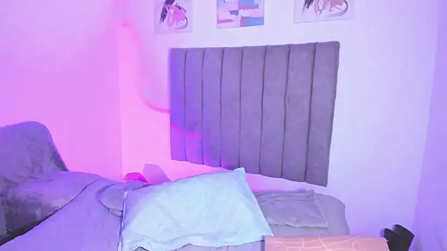 sarah  bigboobs online show from 17, 12, 2025