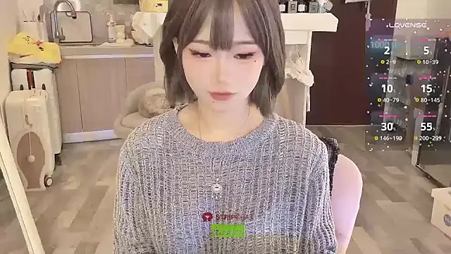 -XunMengLong- online show from 10, 12, 2024