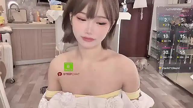 -XunMengLong- online show from 14, 12, 2024