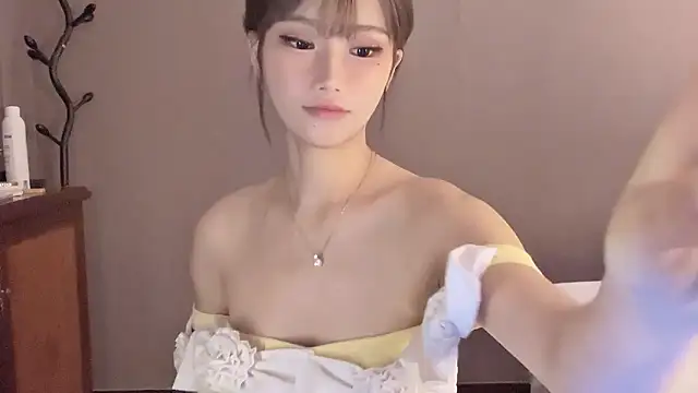 -XunMengLong- online show from 11, 9, 2025