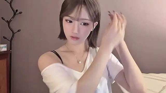 -XunMengLong- online show from 16, 11, 2025