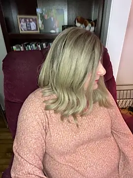 BookBabe27 online show from 1, 1, 2025