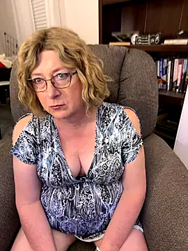 BookBabe27 online show from 18, 9, 2025