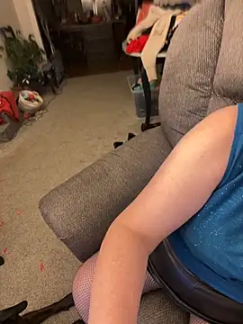 BookBabe27 online show from 5, 11, 2025